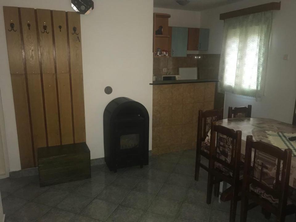 Pataki Kulcsoshaz Villa Izvoare  Buitenkant foto